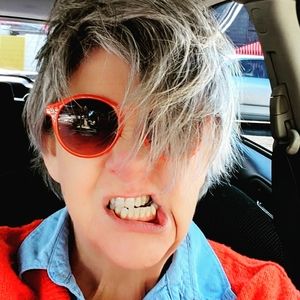 Meet your Posher, Lyn